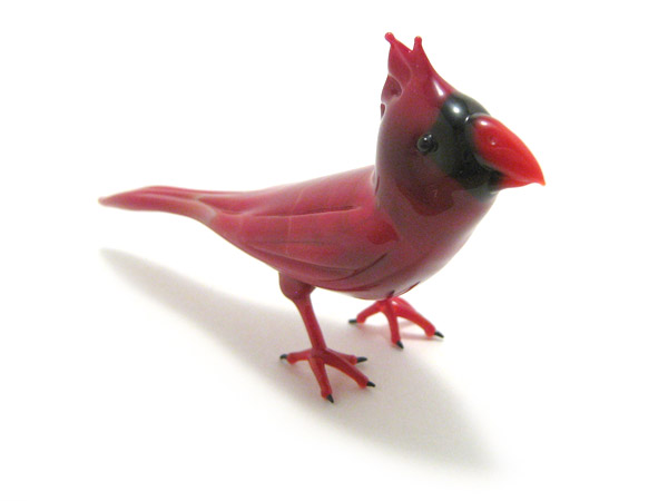 Cardinal, lampworked glass bird by Wesley Fleming