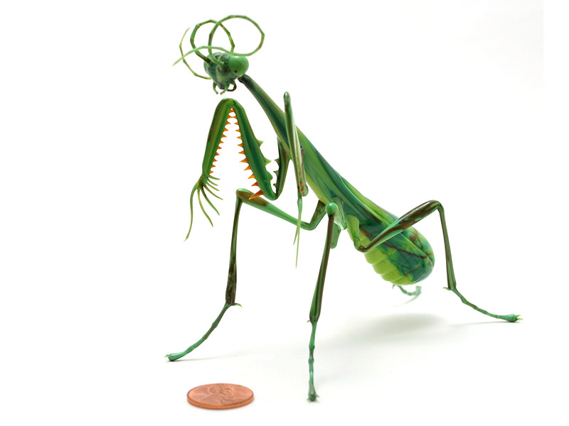 Mantis Religiousa, glass mantis by Wesley Fleming