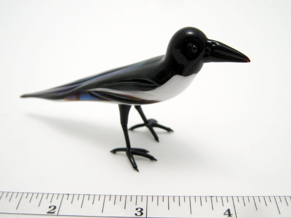 Magpie, glass bird by Wesley Fleming